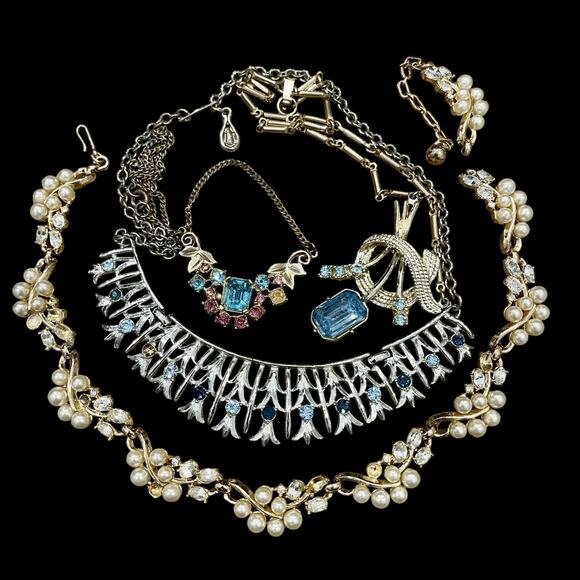 Rhinestone Recovery Lot Jewelry Findings & Crafting Vintage Lot Of 4 Necklaces - Picture 1 of 16